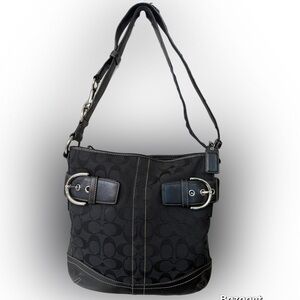 Vintage Coach Black Designer Shoulder Bag
#3574